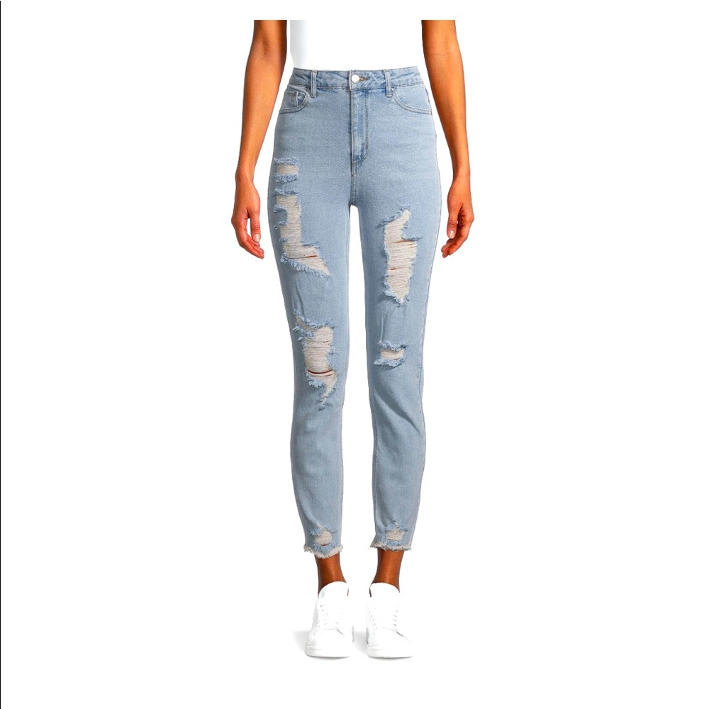 Tinseltown Women’s Jeans Junior Sizes The Mom Jean